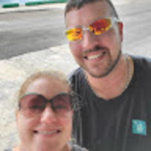 Meet your Posher, Emilee